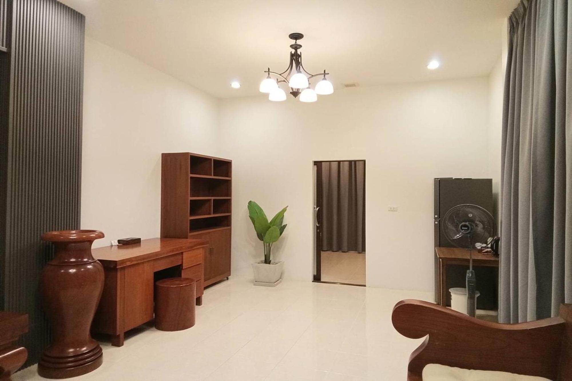 Sanaepatan Home Resort - เสน่ห์ป่าตาล โฮม รีสอร์ต Ban Buak Khang Luaran gambar