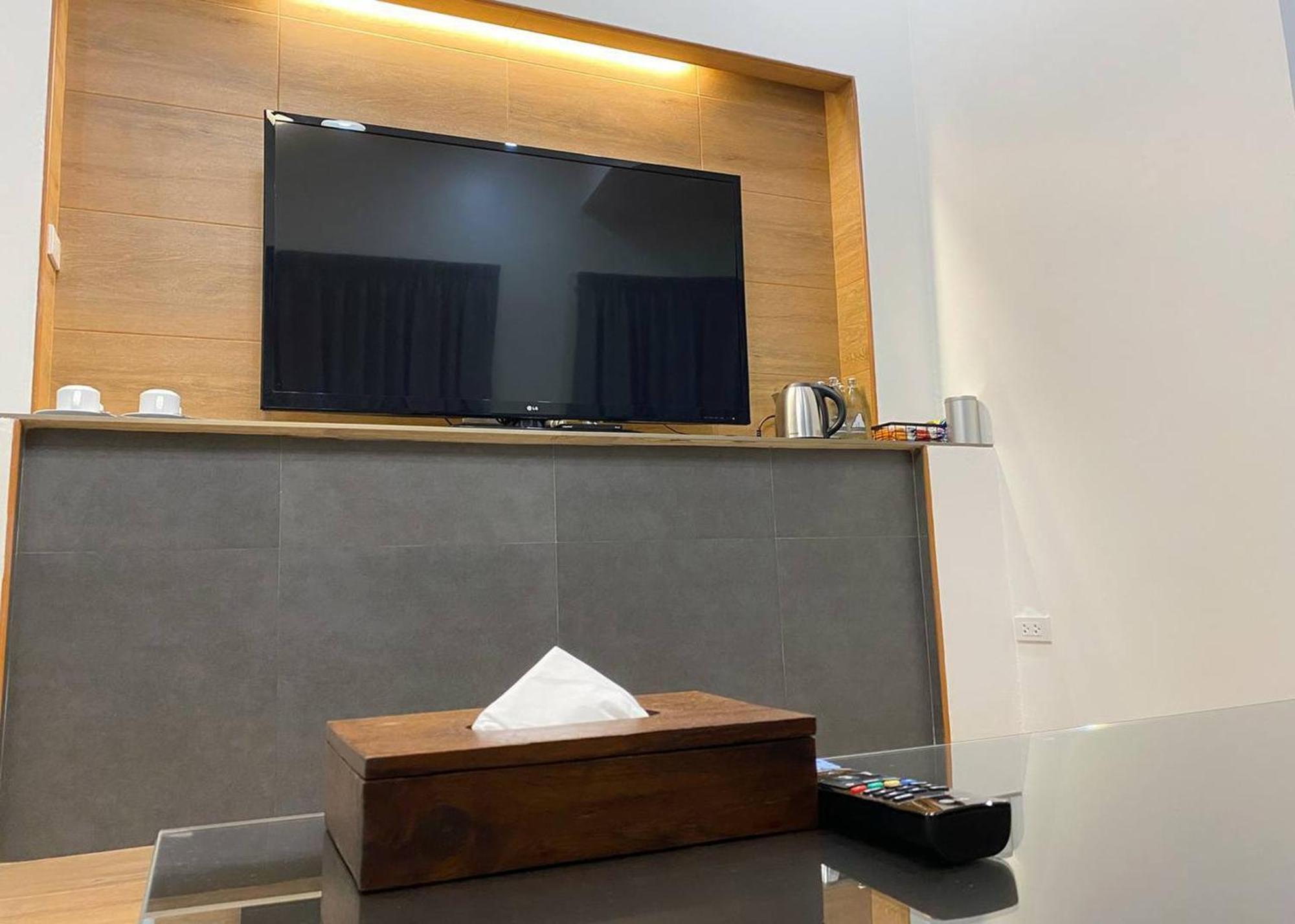 Sanaepatan Home Resort - เสน่ห์ป่าตาล โฮม รีสอร์ต Ban Buak Khang Luaran gambar