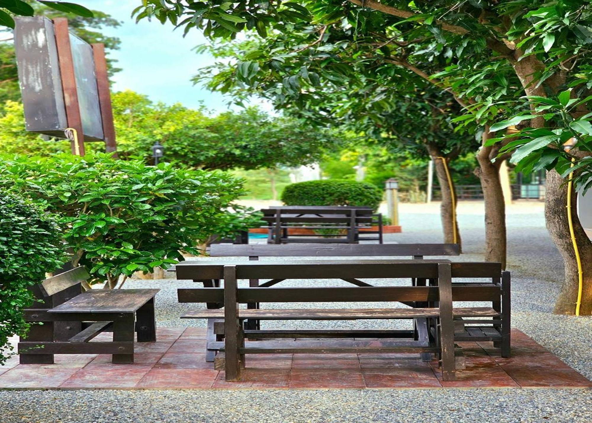 Sanaepatan Home Resort - เสน่ห์ป่าตาล โฮม รีสอร์ต Ban Buak Khang Luaran gambar